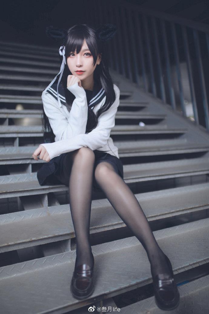 好赞的腿子，还很可爱的漫展场照-品图吧