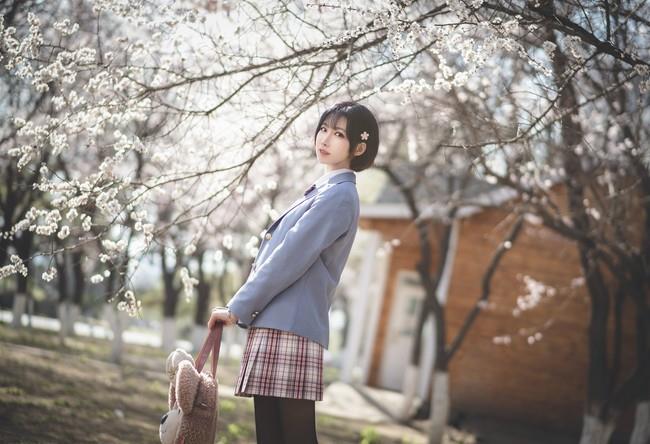 北方的春天来得有些晚，但你来的时间刚刚好正片-品图吧