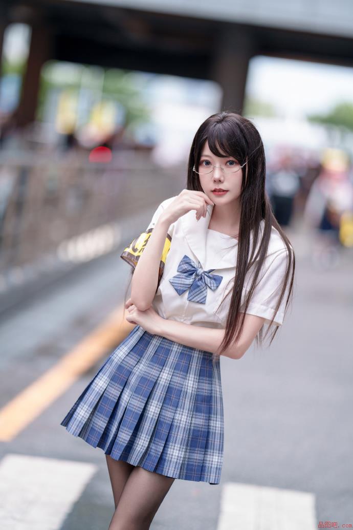 例行检查，请配合一下漫展场照-品图吧