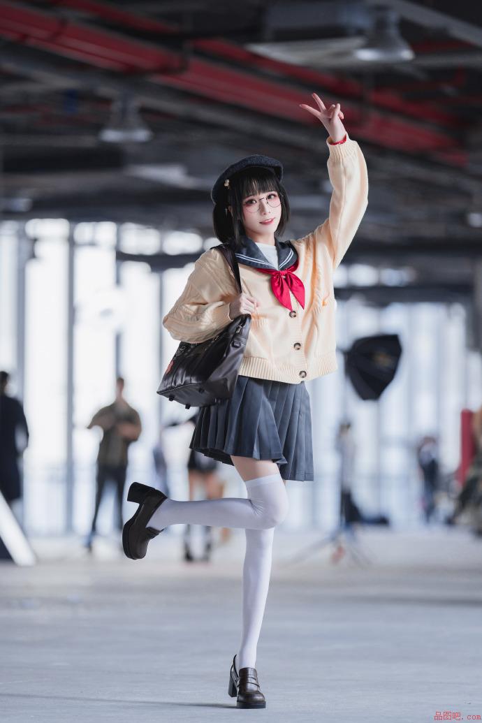 头油的腿比我命还长JK制服-品图吧